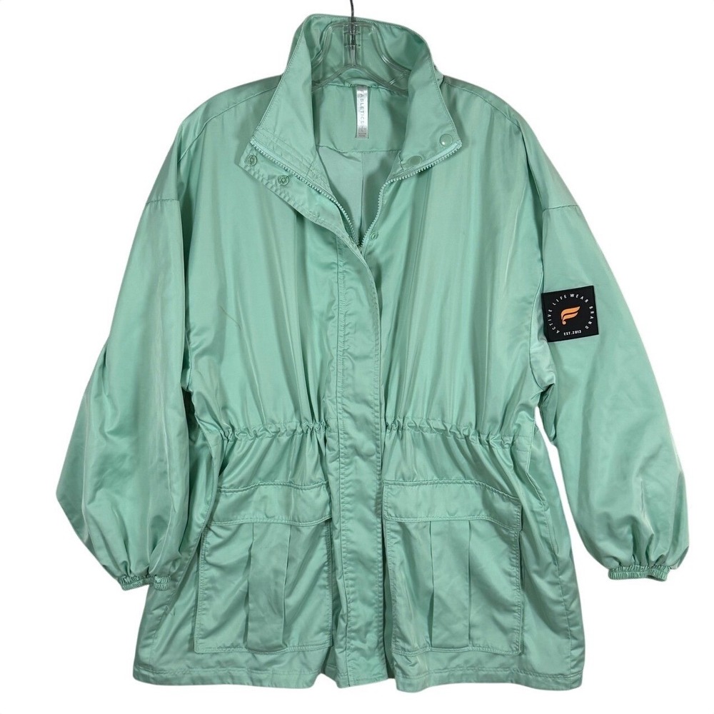 FABLETICS Utility Parka, Hooded Windbreaker, Misty Bay, Size Large